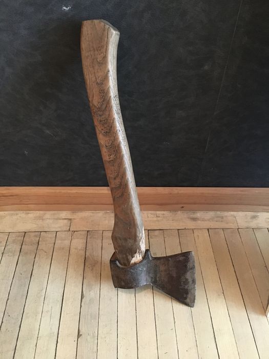 Топор советский