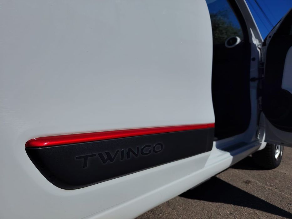 Renoult twingo zee elétrico 2021