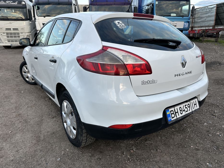 Рено меган 1.5ТДІ К9К 2011рік