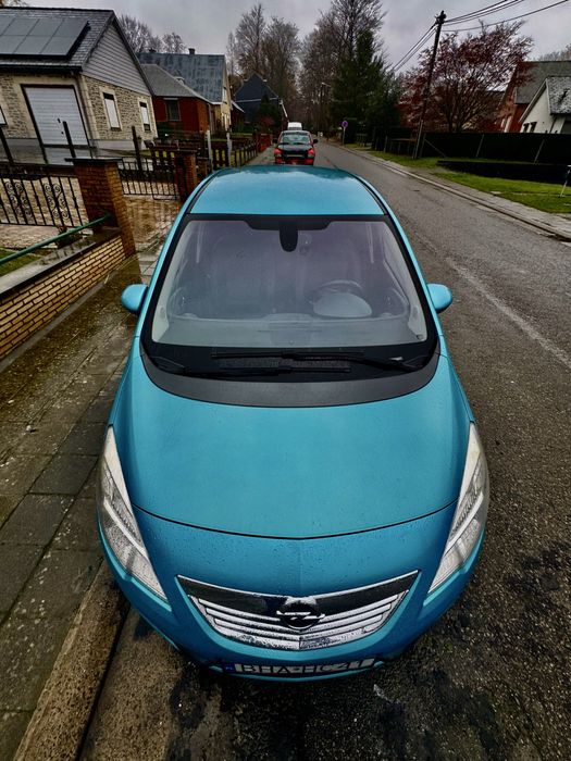 Opel Meriva 1.4T wymieniony rozrząd Mega kolor