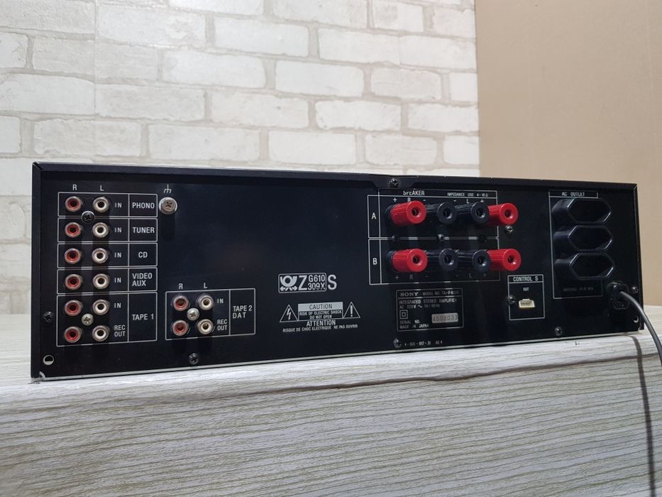 Стерео усилитель/підсилювач  Sony TA-F410R 2*70 Вт! б/у з Німеччини