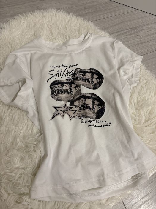 футболка skims.