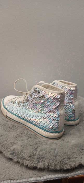 Trampki dziewczęce cekiny 33 Nelli Blu idealne