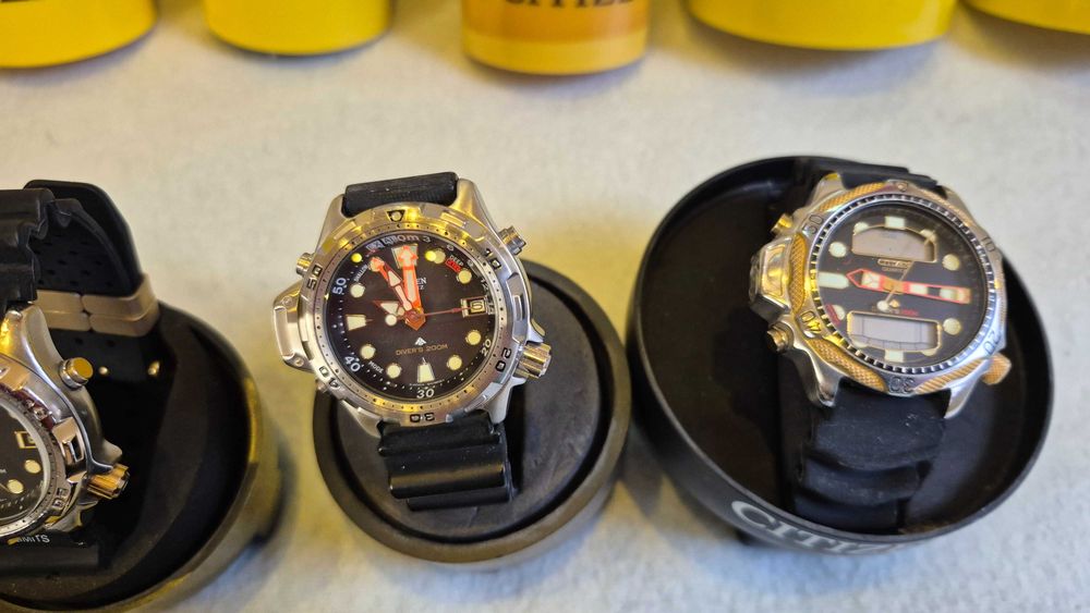 Zestaw 7 sztuk zegarków CITIZEN PROMASTER +  butle