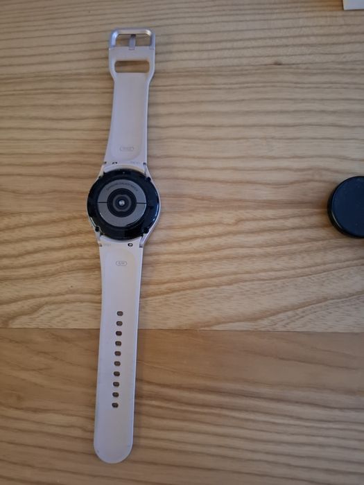 Samsung Galaxy Watch 4