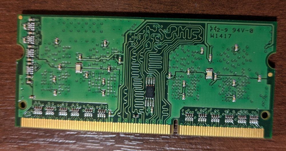 Планка памяти Kingston 2 GB SO-DIMM DDR3L 1600 MHz (KVR16LS11S6/2)