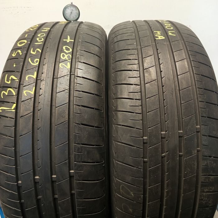 235/50R20 Bridgestone Alenza 001