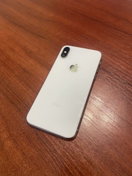 Iphone X на 256 GB продам телефон