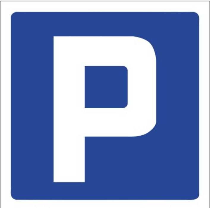 Hirszfelda 3 -miejsce postojowe budynek blisko UM.