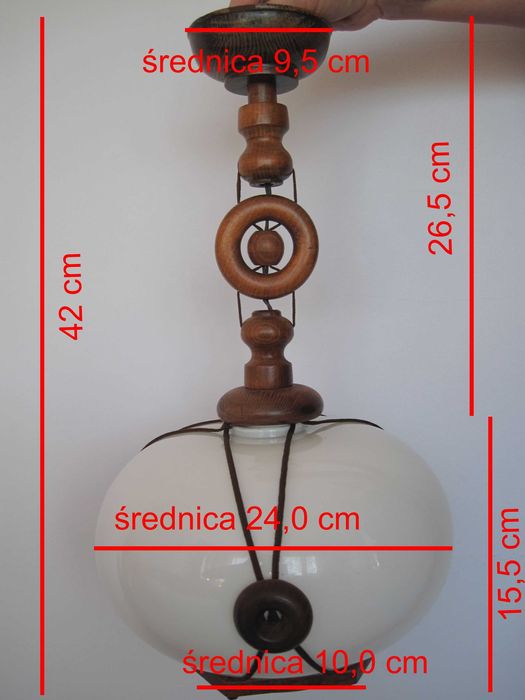 Lampa wisząca ze szklanym kloszem