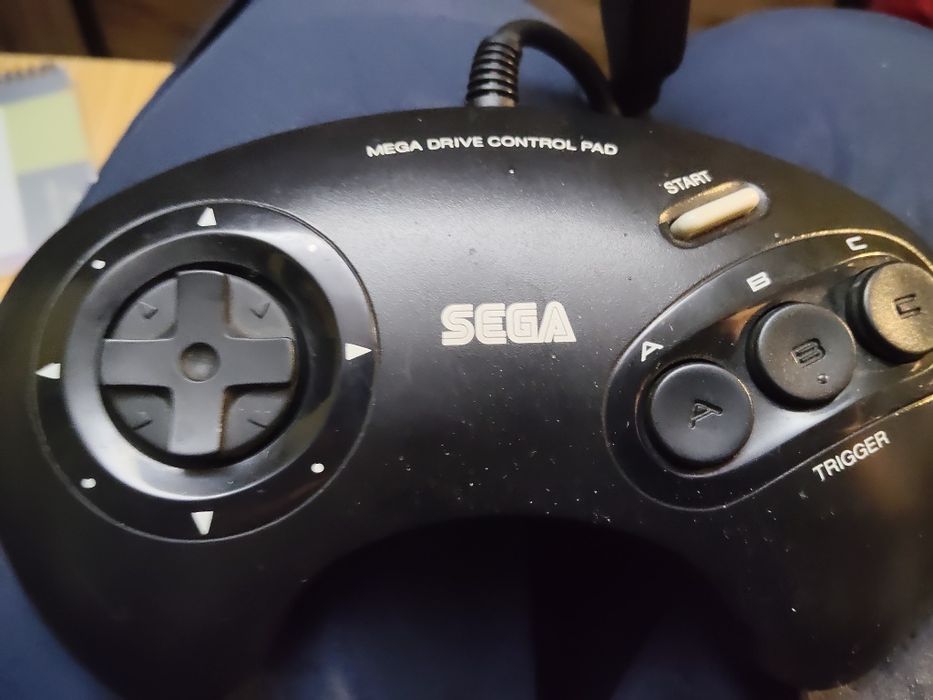 Sega Mega Drive - Control Pad to klasyczny,
