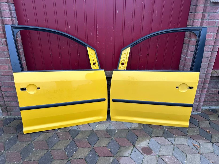 Дверка Двері Ліва Права VW Volkswagen Caddy Ідеальний Стан