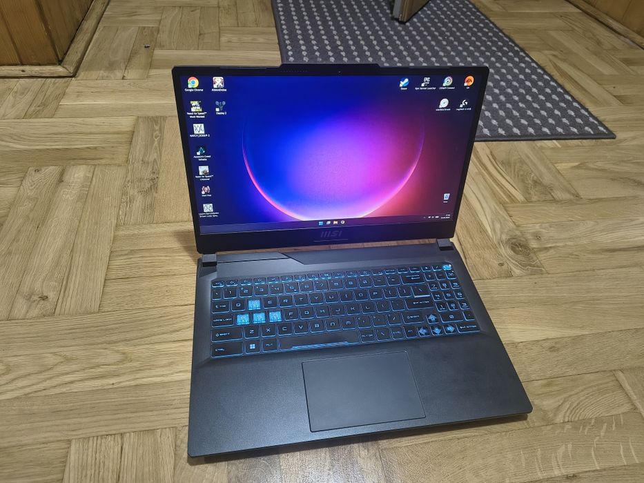 Laptop MSI Cyborg 15 Intel RTX 4060 do gier
