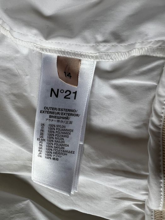 No21 piękna koronkowa bomberka