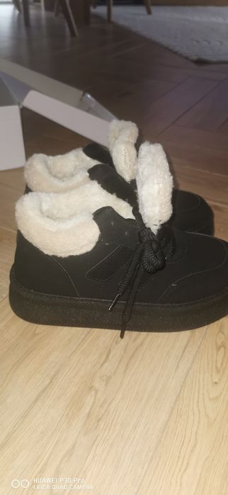 Buty ocieplane kożuszkiem