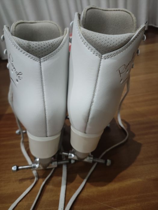Patim patinagem artística - Edea Rondó + Variant M
