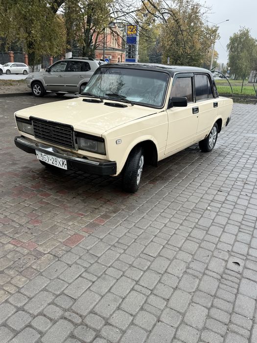 Продам ваз 2107.
