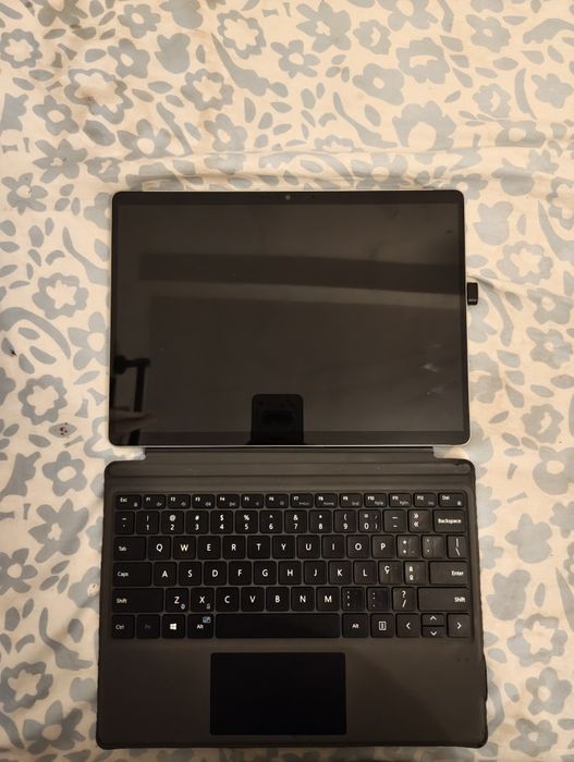 Surface 8 Pro without box64751075541505121