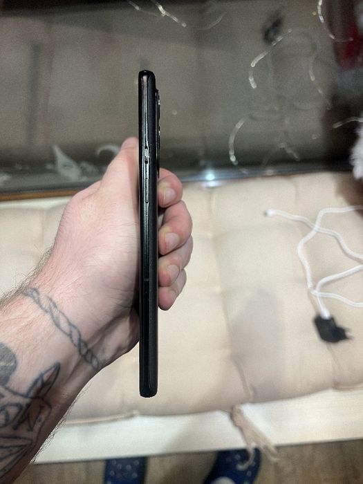 Продам/Обменяю OnePlus 9 Pro