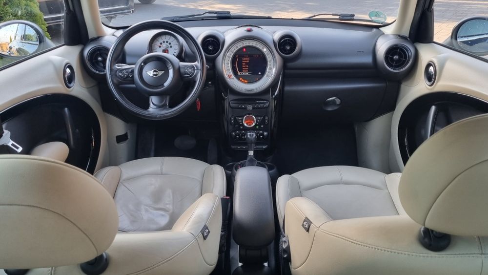 Mini Cooper Countryman 1.6benz_skóry_automat