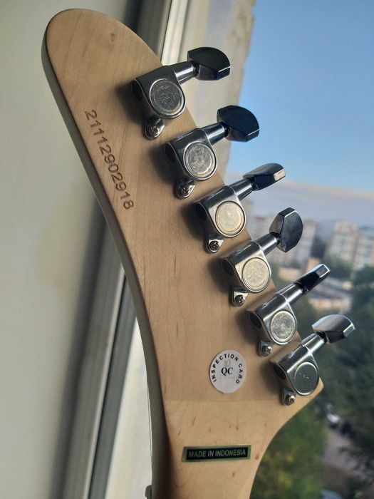 Гитара Kramer Baretta Special - Purple.