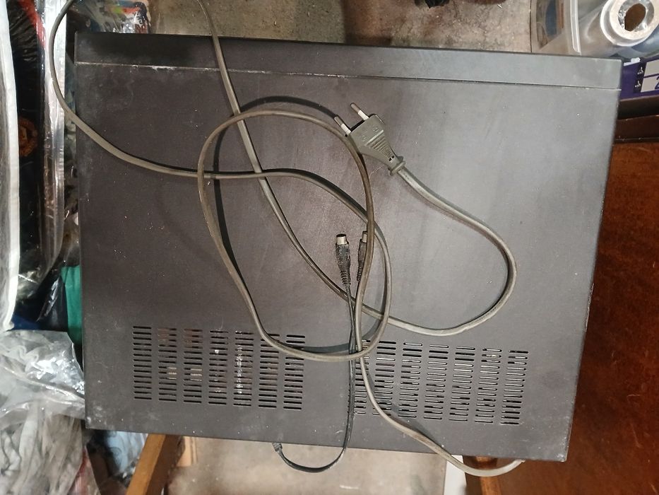 Magnetowid VHS SHARP
