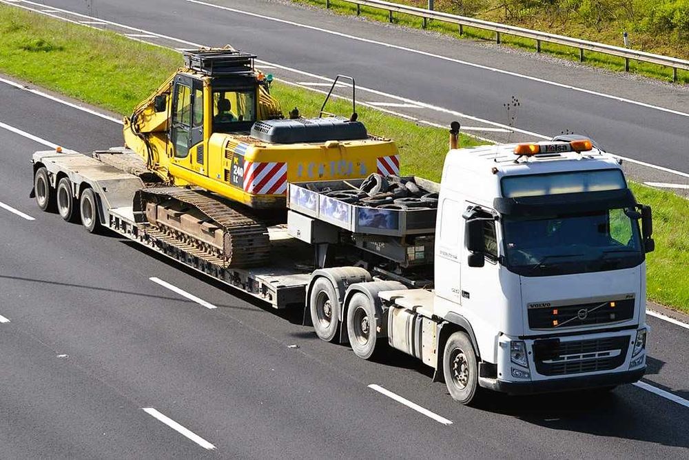 Замовити в оренду: площадку-трал-платформа \вантажні перевезення!/