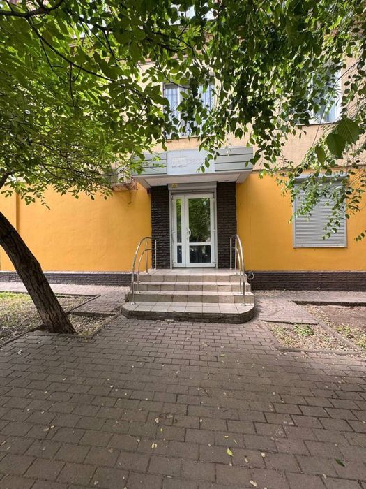 Продам помещение 63 м2, р-н ОЛИМПА.