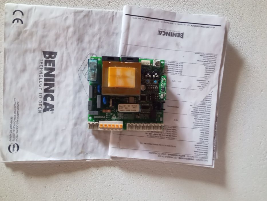 Sprzedam płytkę do napędu bramy