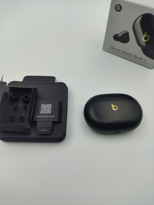 Słuchawki Beats Studio Buds + ANC Bezprzewodowe Dokanałowe Czarno-Złot