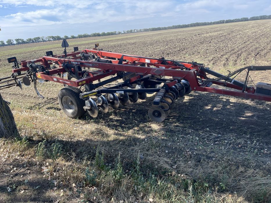Глибокорозпушувач Case IH Ecolo Tiger 875
