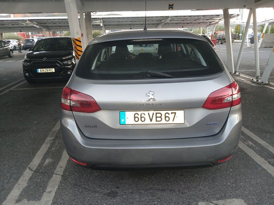 Peugueot 308 Blue