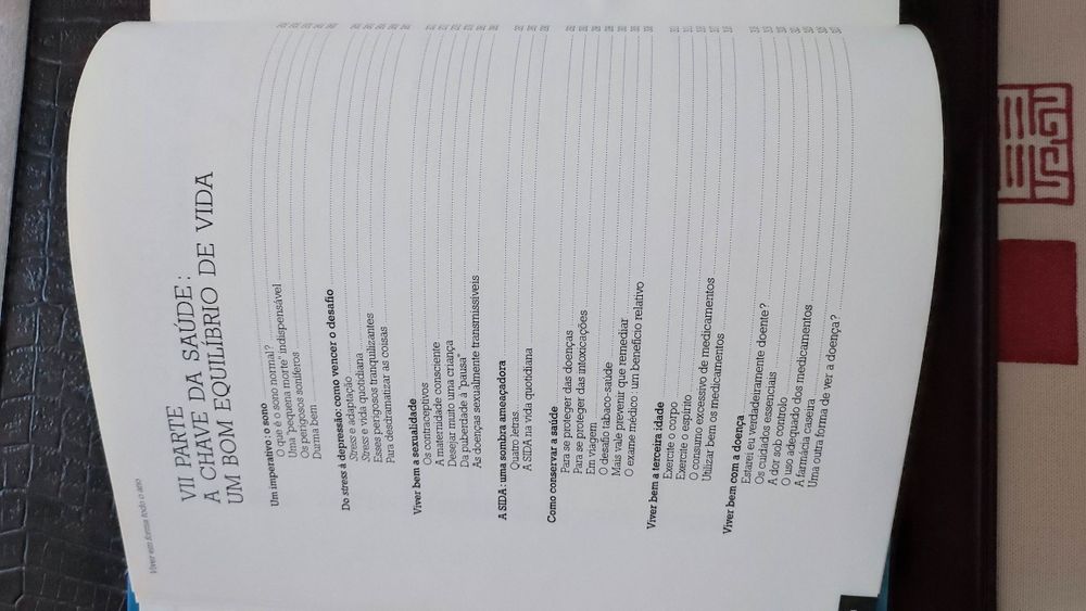 2 livros "Viver em forma todo o ano + Dieta e Nutrição"