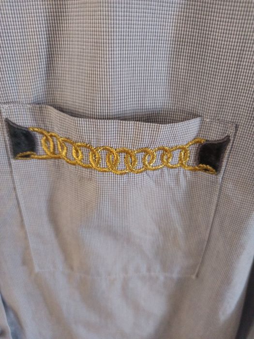 Camisa vintage "Tafetá -Lisboa"indumentária peça teatral.