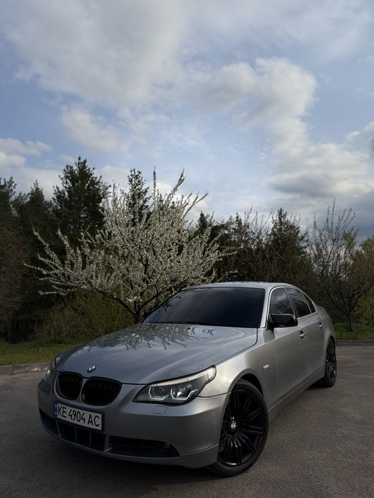Продам BMW e60 4.4.