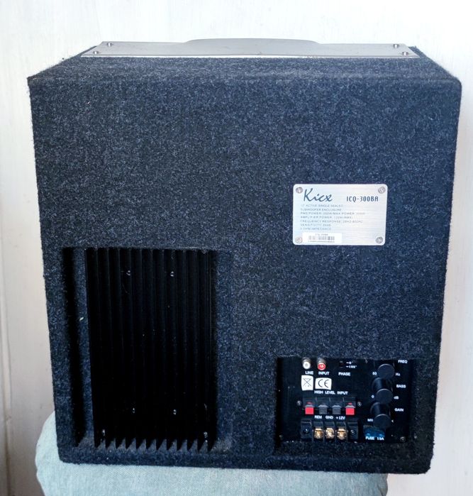 Сабвуфер Kicx ICQ-300BA