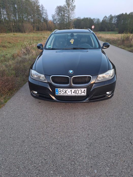 BMW seria 3 318 i, 2.0 benzyna, 143KM, 2011 r.