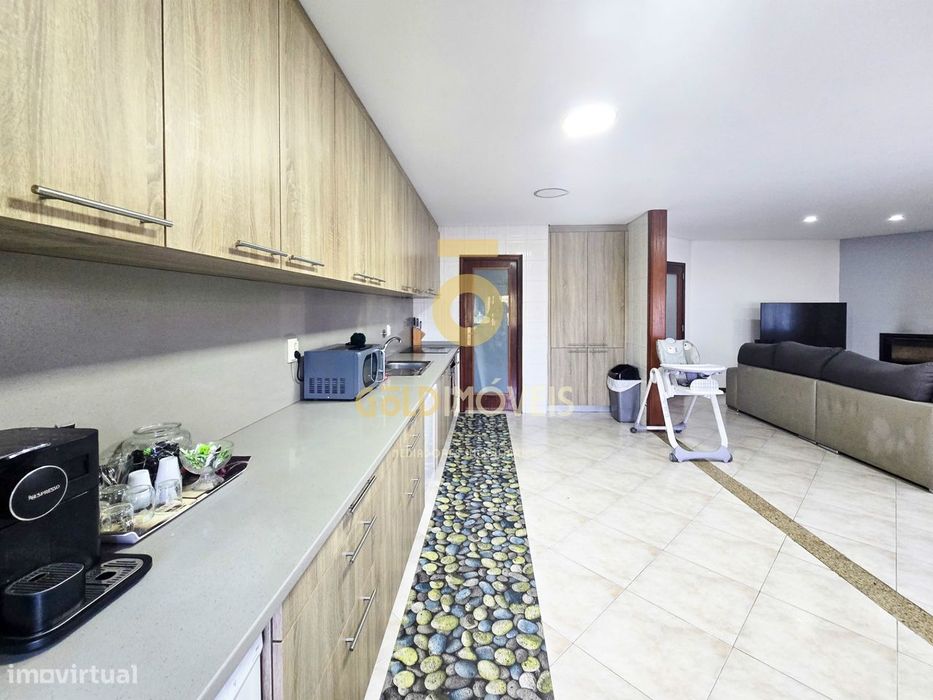 Apartamento T3 Venda em Lourosa,Santa Maria da Feira — Lourosa, Aveiro