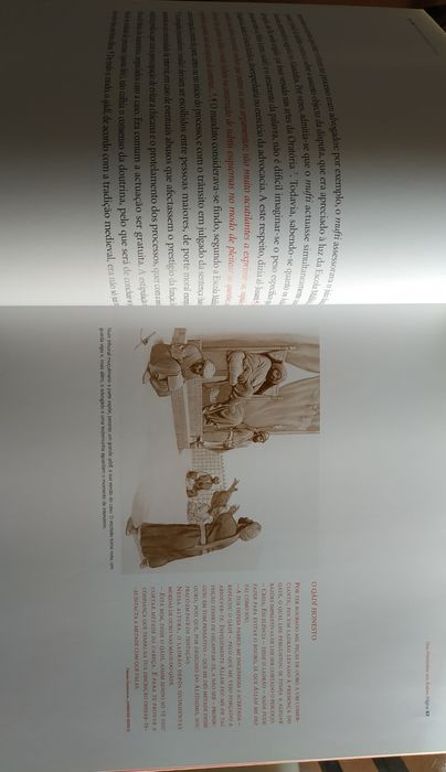 Fotobiografia de Marcelo Rebelo de Sousa e seu pai autografado pelos 2