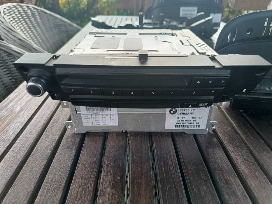 BMW E60 E61 E63 LCI moduł radio czytnik nawigacji ekran monitor CCC