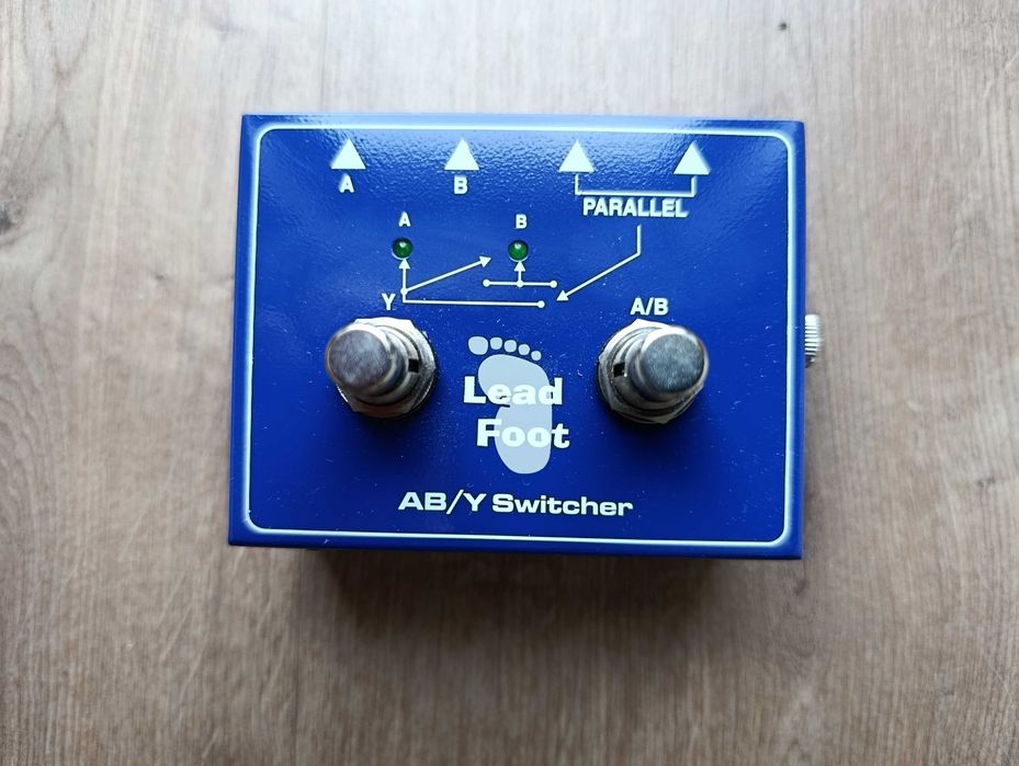 Pedais guitarra - Reverb e ABY