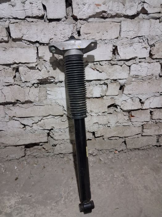 Hyunday ionik 5 амортизатор задній Хюндай іонік 5