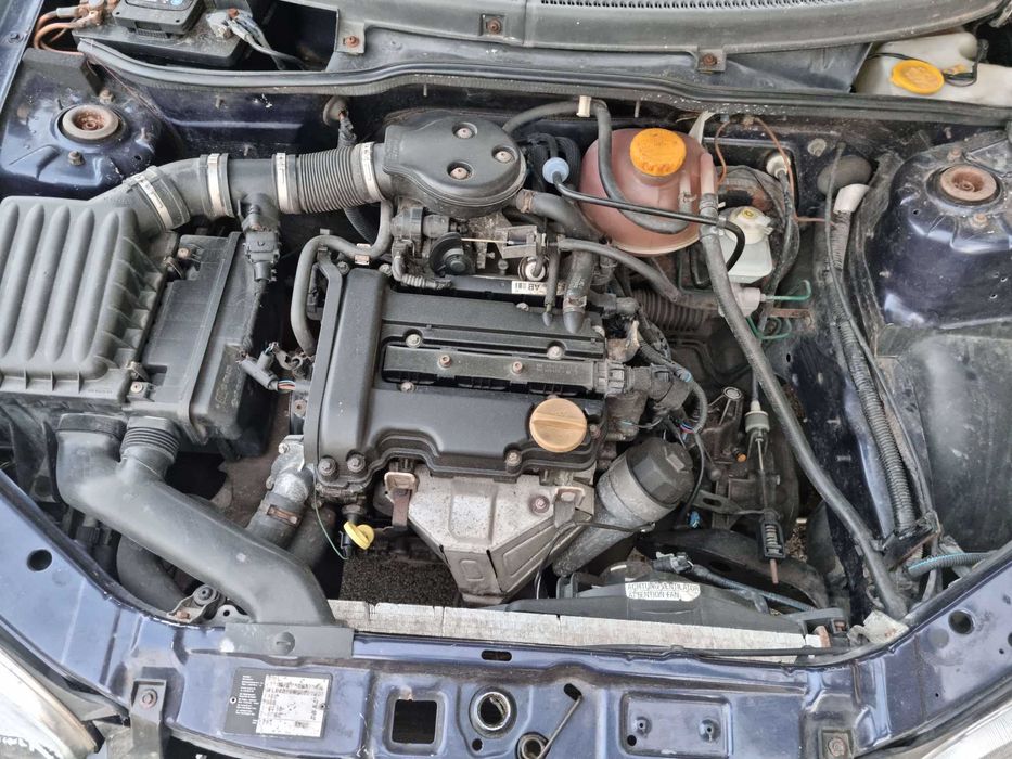 Vendo um Corsa B 1.0 12V 1998