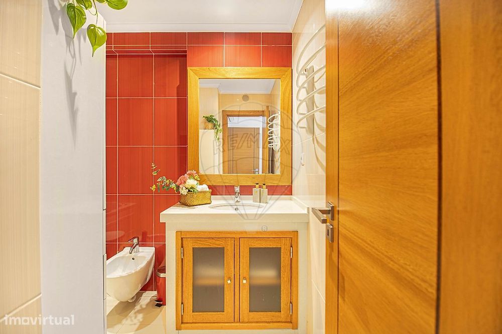 Apartamento T4 para arrendamento