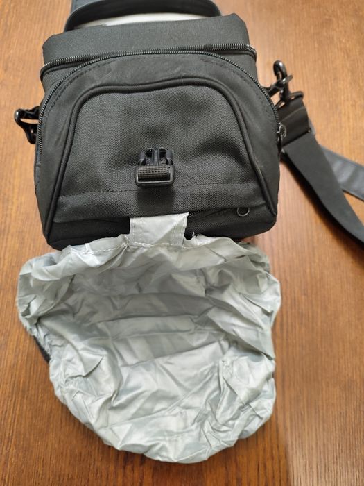 Сумка для фотоапарата LOWEPRO Nova mini AW
-Оригінал
-Стан нової(Без с