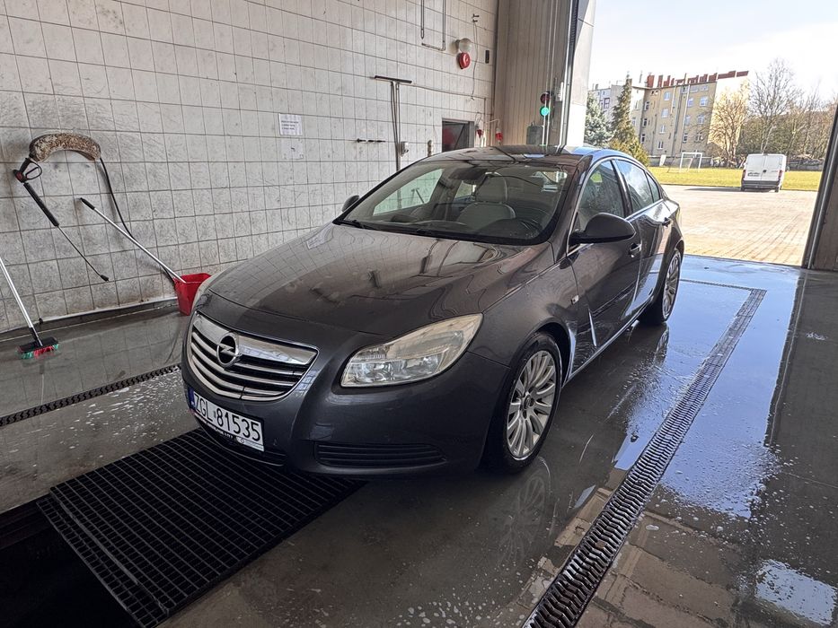Opel Insignia 2011r
