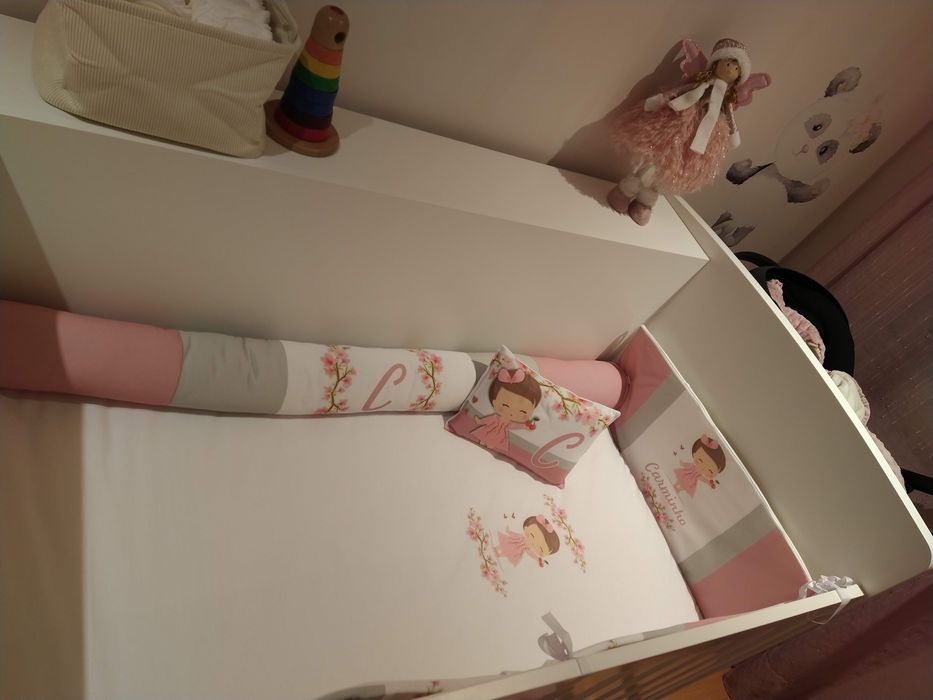 Quarto bebé menina elegante - branco e rosa