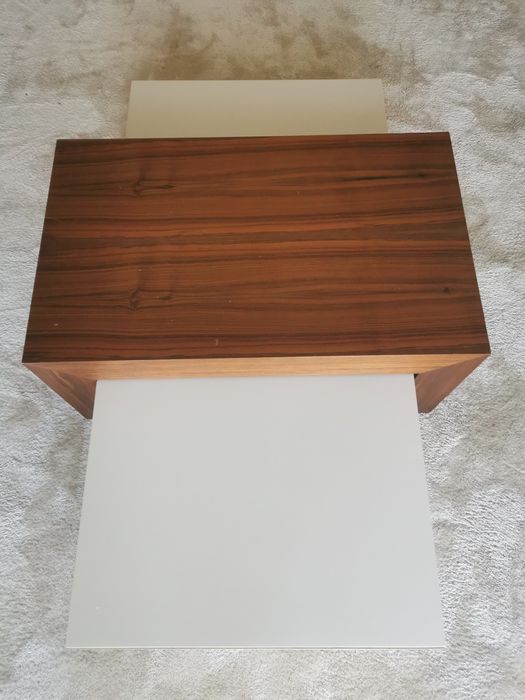 Mesa centro moderna em madeira