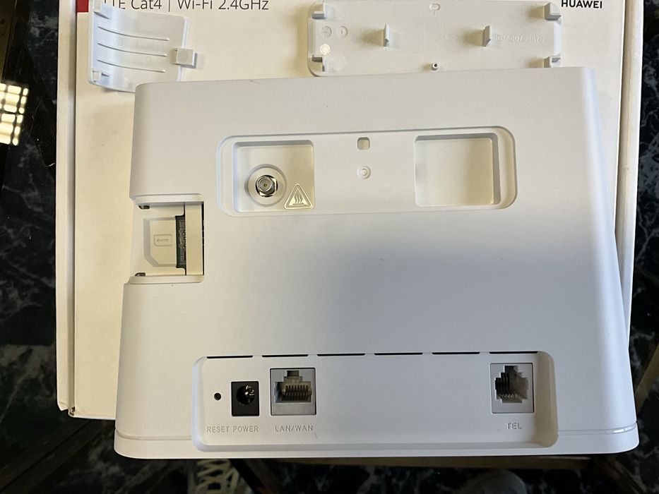 Router HUAWEI 4GRouter 2