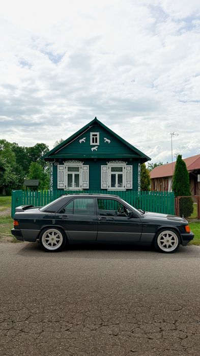 Mercedes-Benz Seria 190